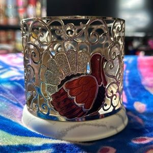 Bath&Body works turkey 🦃 3wick wire & ceramic candle holder